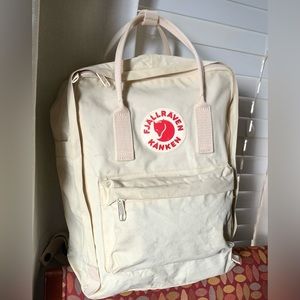 Fjallraven Kanken Backpack